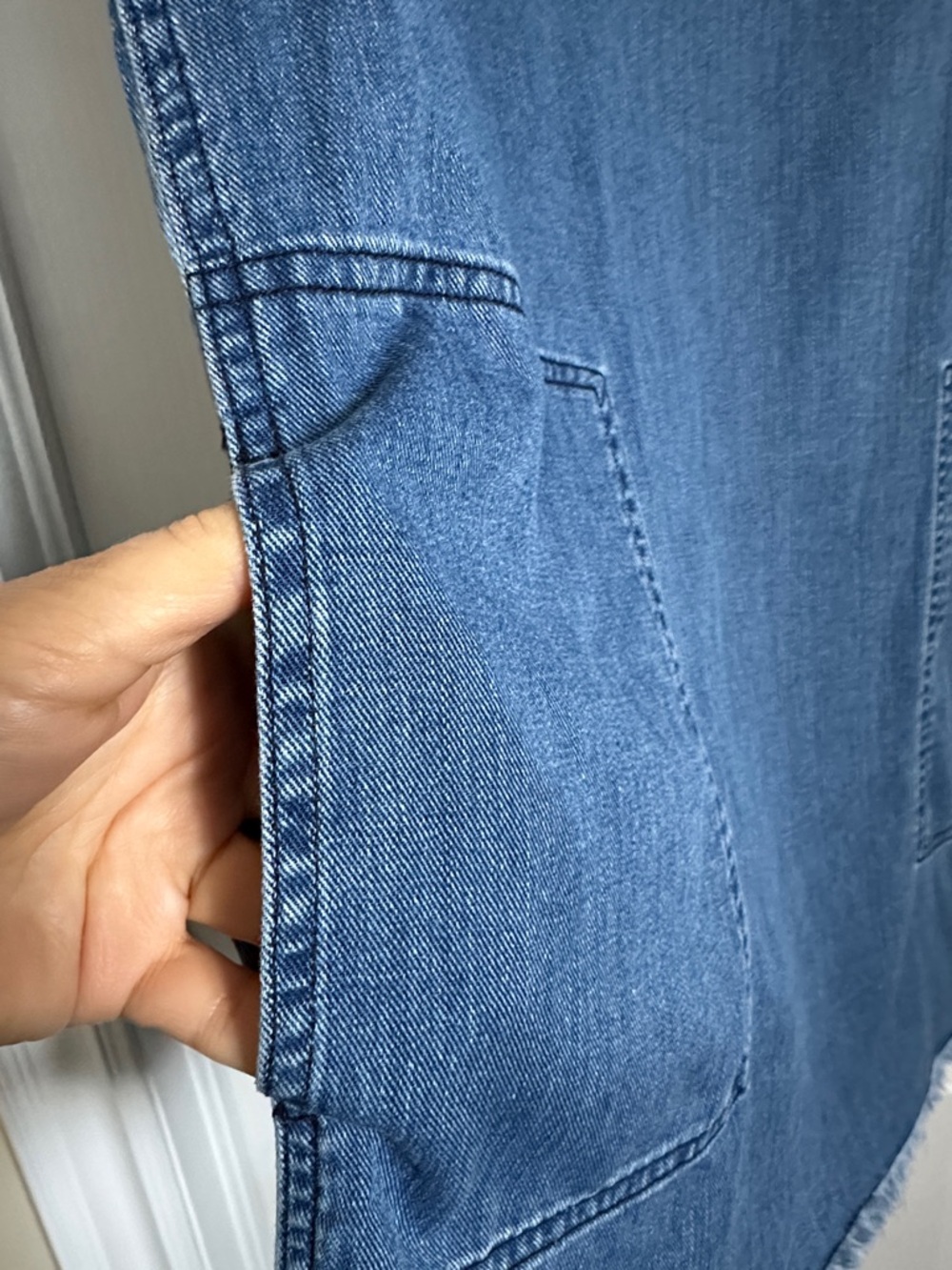 Wilfred Denim Shift Dress in Medium Blue - Picture 6 of 8